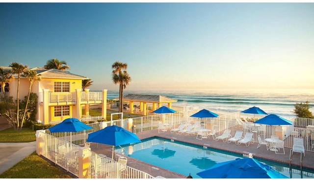 Gulfstream Manor