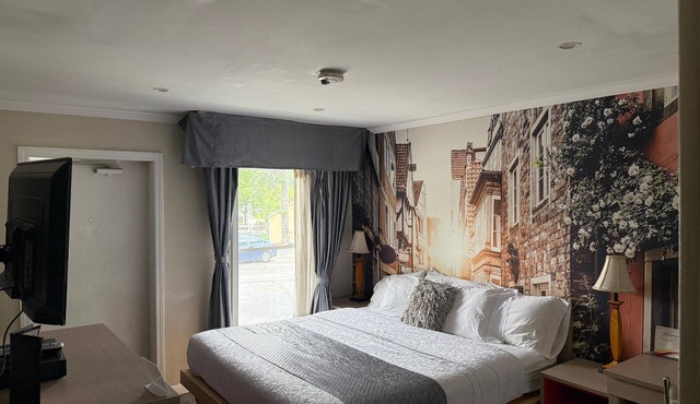 Hamilton Inn