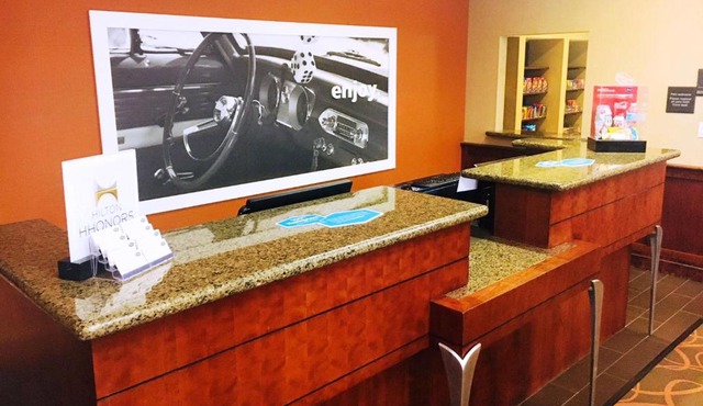 Hampton Inn & Suites Chesapeake-Battlefield Boulevard