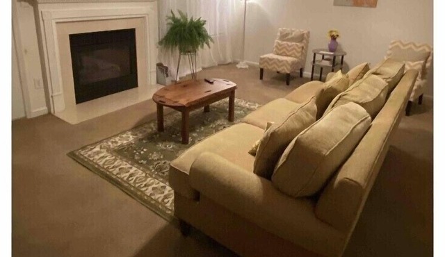 Hampton’s Finest 2023 and Beyond comfy rancher that feels like home!