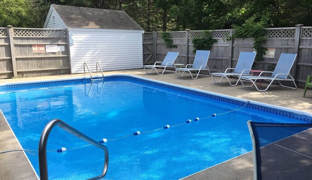 Heated Pool, 5 bdrm, 3 sitting rooms, 2 porches, central air, ample parking