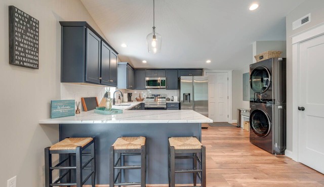 Hike, Golf & Explore! Peaceful Home in Montpelier