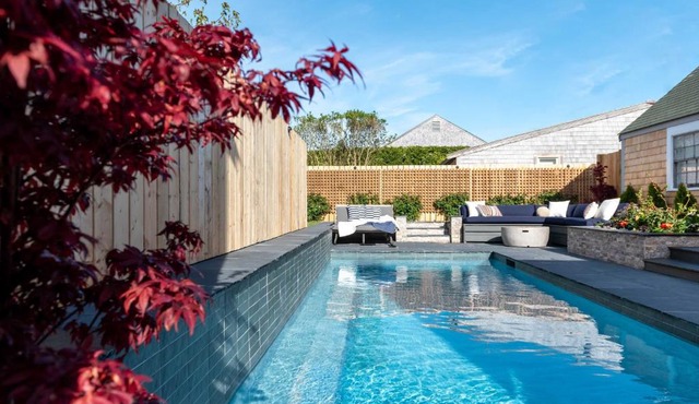 Historic Island Home Heated Pool