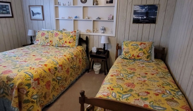 Holden Beach House/Short 5 minute walk to Beach/Perfect Family Vacation Home