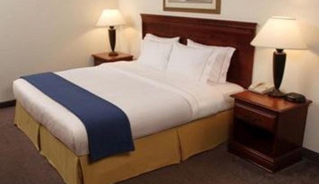 Holiday Inn Express and Suites Montgomery by IHG