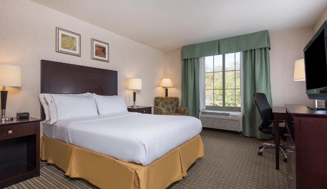 Holiday Inn Express Haskell-Wayne Area by IHG