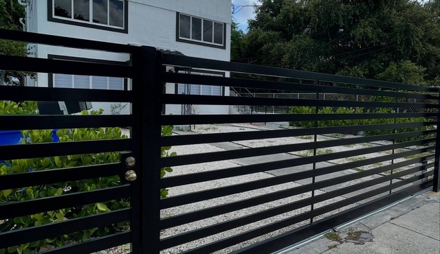 Home away from home, Chic, Cozy and Modern Miami Short Stay