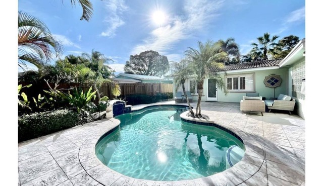 Home in Fort Lauderdale W/Heated pool