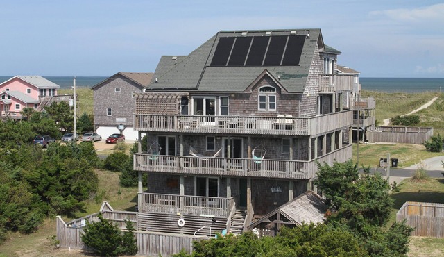 Home with private pool, hot tub, W/D, & central AC