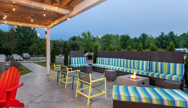 Home2 Suites Raynham/Taunton, MA