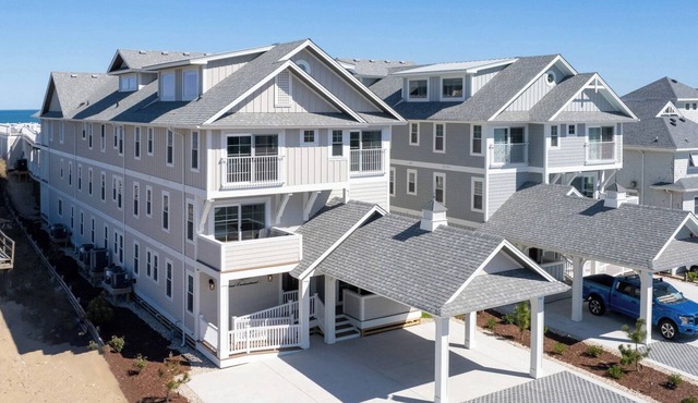 Island Enchantment - Oceanfront Pet Friendly w/Cabana Service