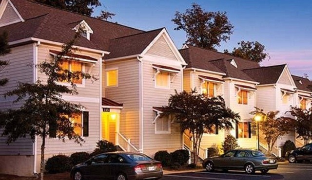 King's Creek Resort 2-bedroom plus Sunroom. Water Country. Busch Gardens.