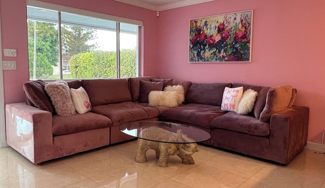 La Casita de Bere - 3BR house with pool in Hollywood.