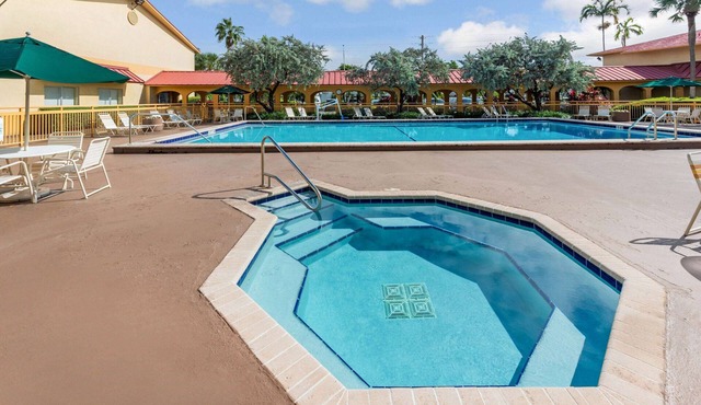 La Quinta by Wyndham Fort Lauderdale Pompano Beach