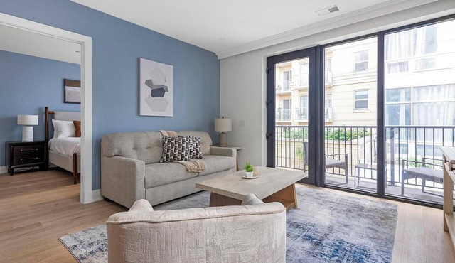 Landing | Amazing 2BD in Logan Circle