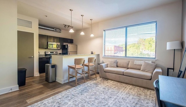 Landing | Stunning 1BD, Rooftop Lounge, Courtyard