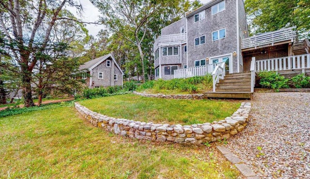 Large, air-conditioned home with 3 decks & yard - 3/4 mile to Craigville Beach