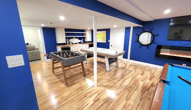 Large and Luxurious Cape Cod Escape at Rocky Hill