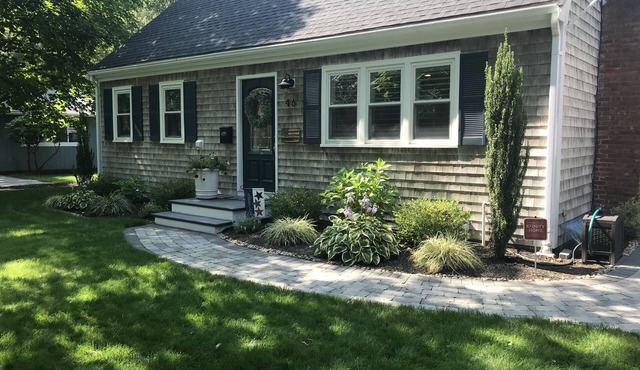Large Cape Cottage in Great Harbors