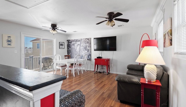 Large Family Rental near beach – 3 Bedroom, 2 Bath Family Vacation Home