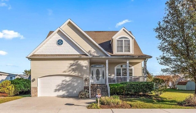 Large Three Bedroom Beach House in Ocean City, MD