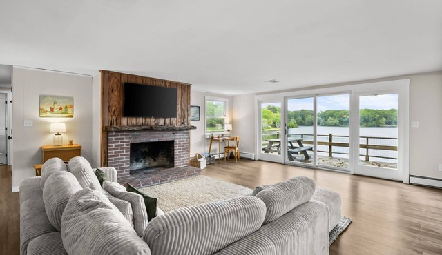 Life's Better at Lakehouse Haven