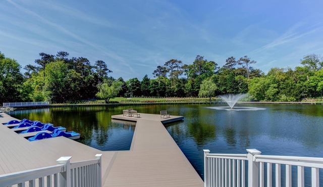 Loft Suite w/ Indoor Resort Waterpark & Largest Outdoor Pool in the Outer Banks