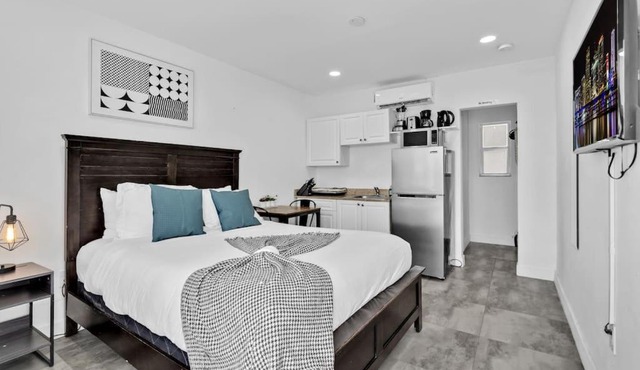 Lovely Studio Walking Distance To Ocean - Suite 7