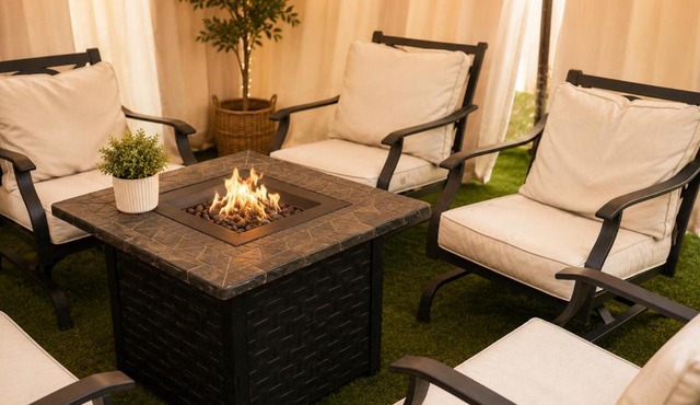 Luxury 2BR Guesthouse Near The Grove