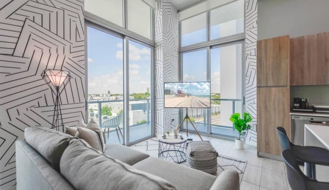 Luxury Condo Near Design Hub