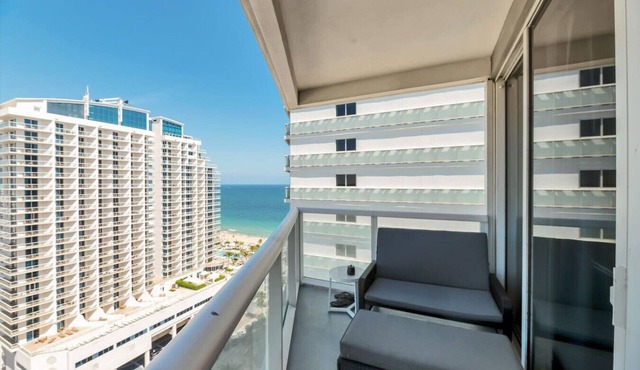 Luxury Corner Residence at W Fort Lauderdale