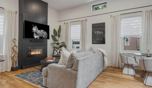Luxury Urban Loft - Designer Stay - sleeps 4 in Downtown Wilmington