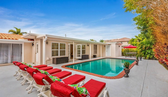 "MIA Lauderdale-by-the-sea!" 5BD 2500 Sqft