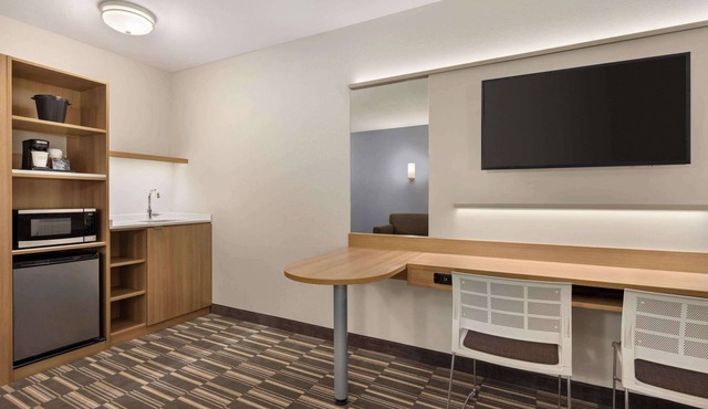 Microtel Inn & Suites by Wyndham Gambrills