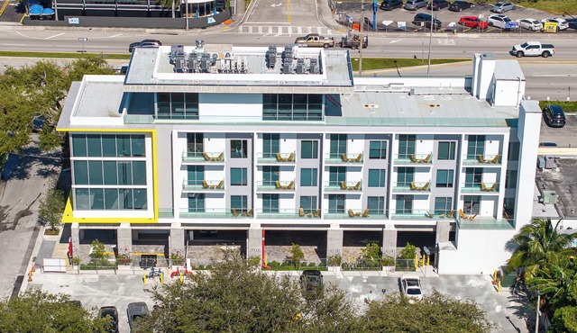 Milan Aventura Hotel
