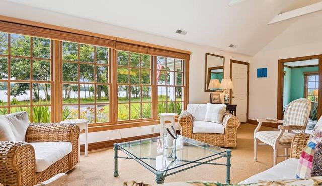 Minutes from Downtown Easton and St. Michaels | Charming | 4000 ft of Shoreline