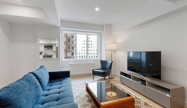 Modern 1BR at Rector Place with Indoor Pool