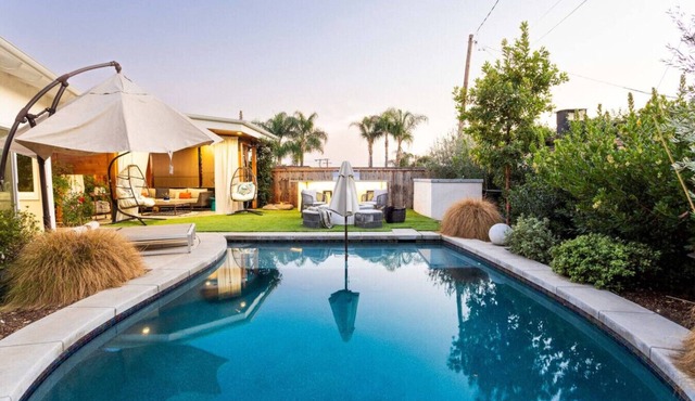 Modern LA Oasis/Pool/Firepit/King/Soakingtub