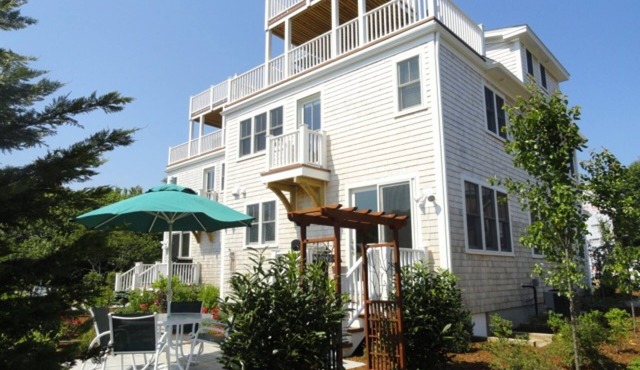 Modern Luxury In Provincetown With Amenities Galor ~ Hot Tub!