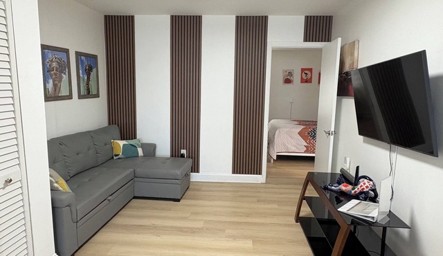 Modern Miami Apartment/Family-Friendly
