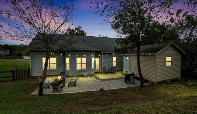 Modern Monroe Home, Close to CLT