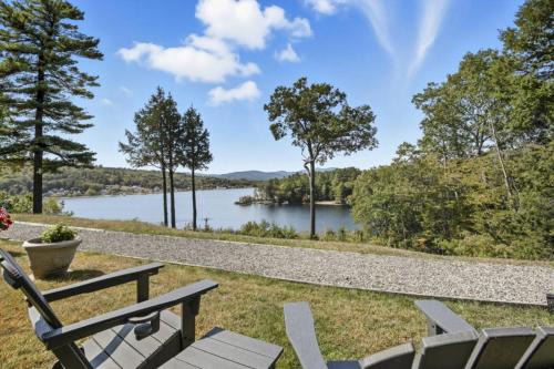 Modern Newfound Lake Condo, Lake Views & Beach