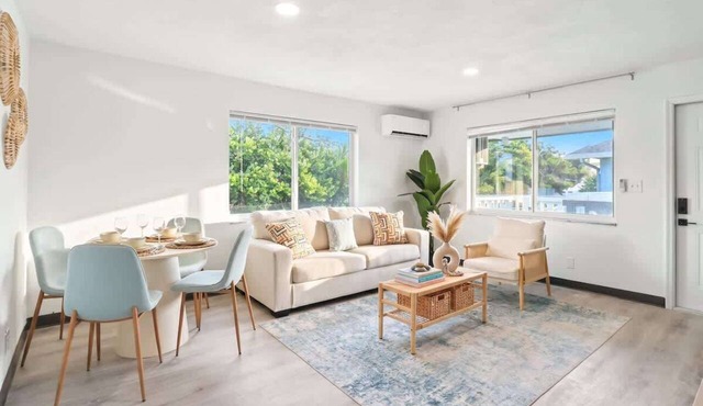 Modern Retreat Near Beach, Airport & Las Olas