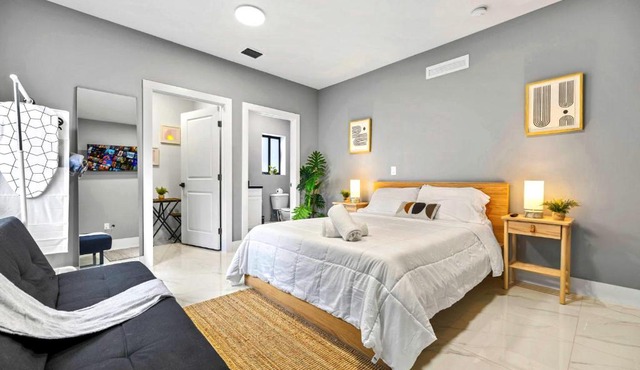 Modern Studio in Wynwood Midtown