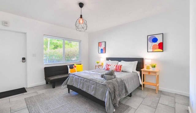 Modern Studio | Perfect Location | Total Comfort
