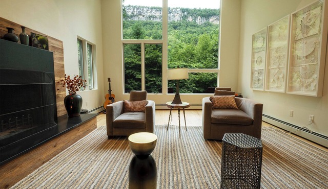 Modern Style with stunning Views
