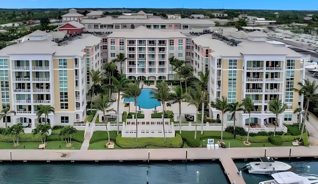 Modern Waterfront Condo at The Moorings – Steps from Beach & Dining