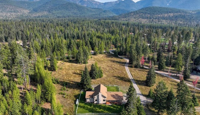 Montana Mountain Getaway - Cabin in the Foothills