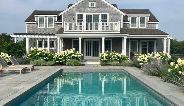 Nantucket 5 BR House with Pool.Walk to Pocomo Beach