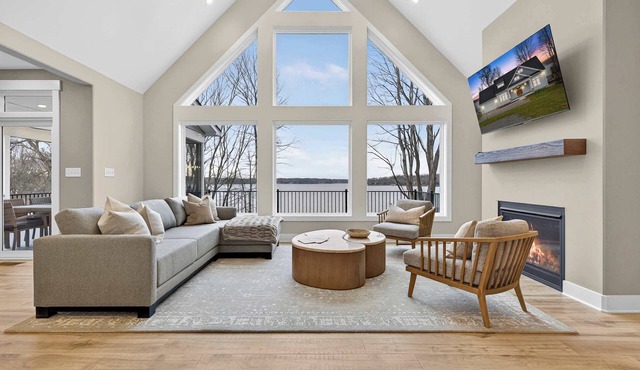 NEW 5BR Lakefront Lake Anna, Beach, Dock, Views